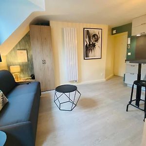 Studio met een Queen Size Bed